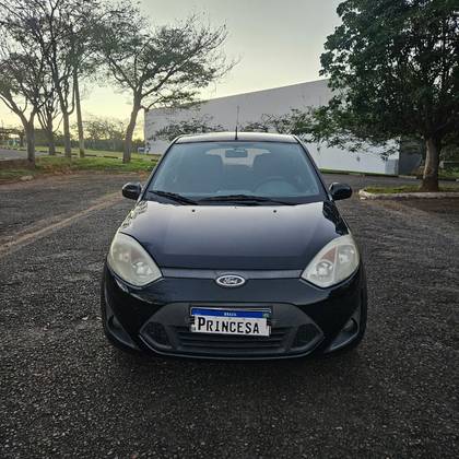 FORD FIESTA 1.6 MPI CLASS HATCH 8V FLEX 4P MANUAL FORD FIESTA 1.6 MPI CLASS HATCH 8V FLEX 4P MANUAL